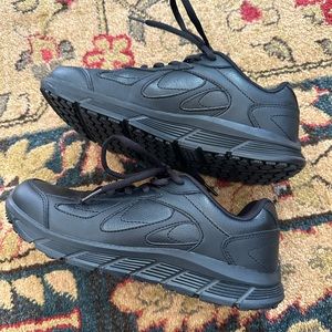 Shoes for Crews galley II women’s size 8 all black